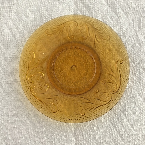 Vintage antique depression glass plate, saucer, and cup three-piece set - Picture 5 of 11